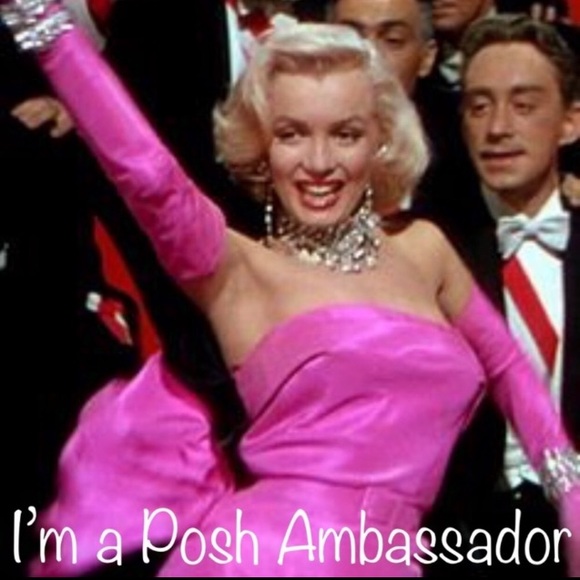 European Electrical Adapter for traveling to Europe, Set of 2 - Picture 14 of 16